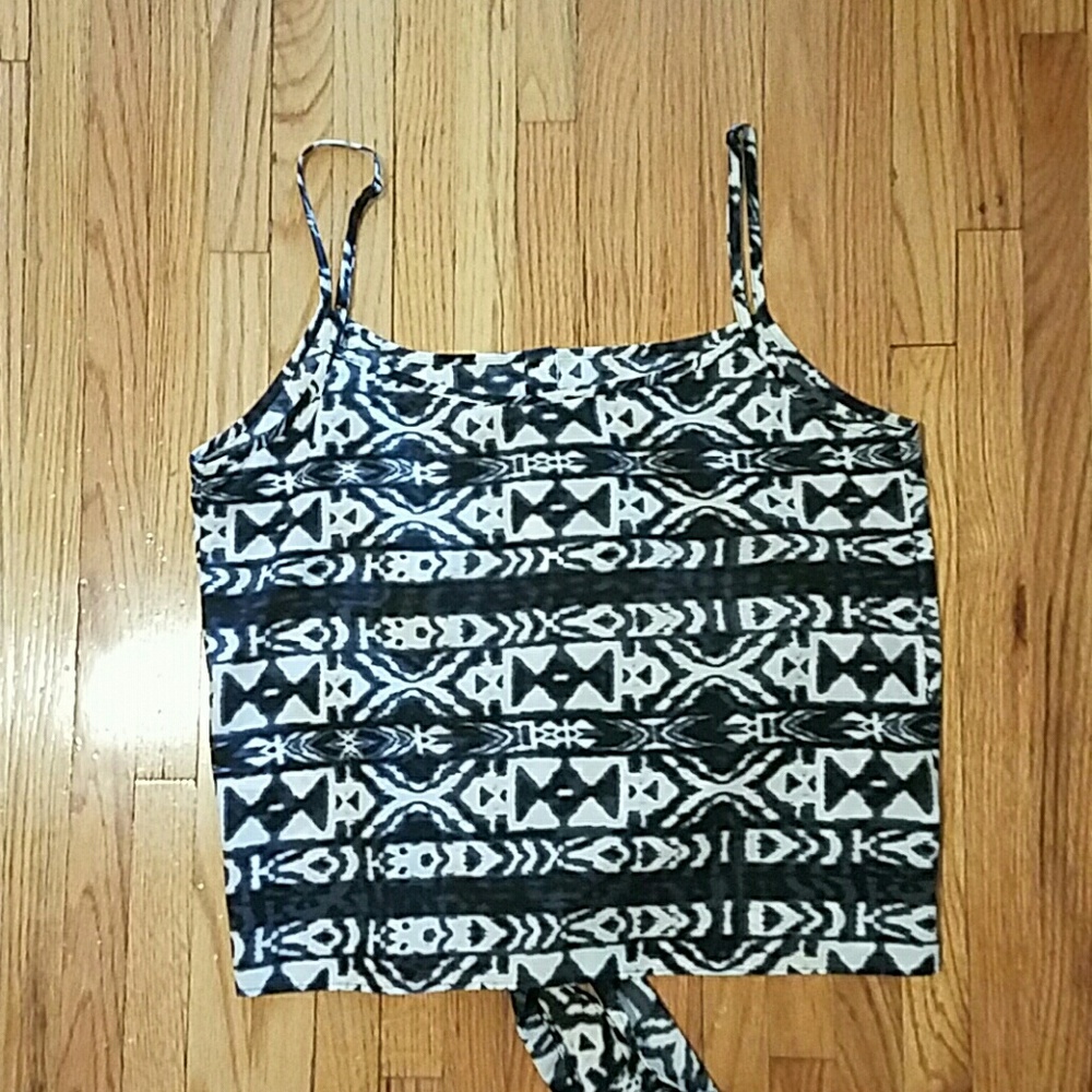 💎Collective Concepts Tank - Picture 3 of 3